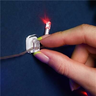 Самоклеящиеся крючки КНР пластмасса, 1,6х1,6 см, 36 шт — фото 1