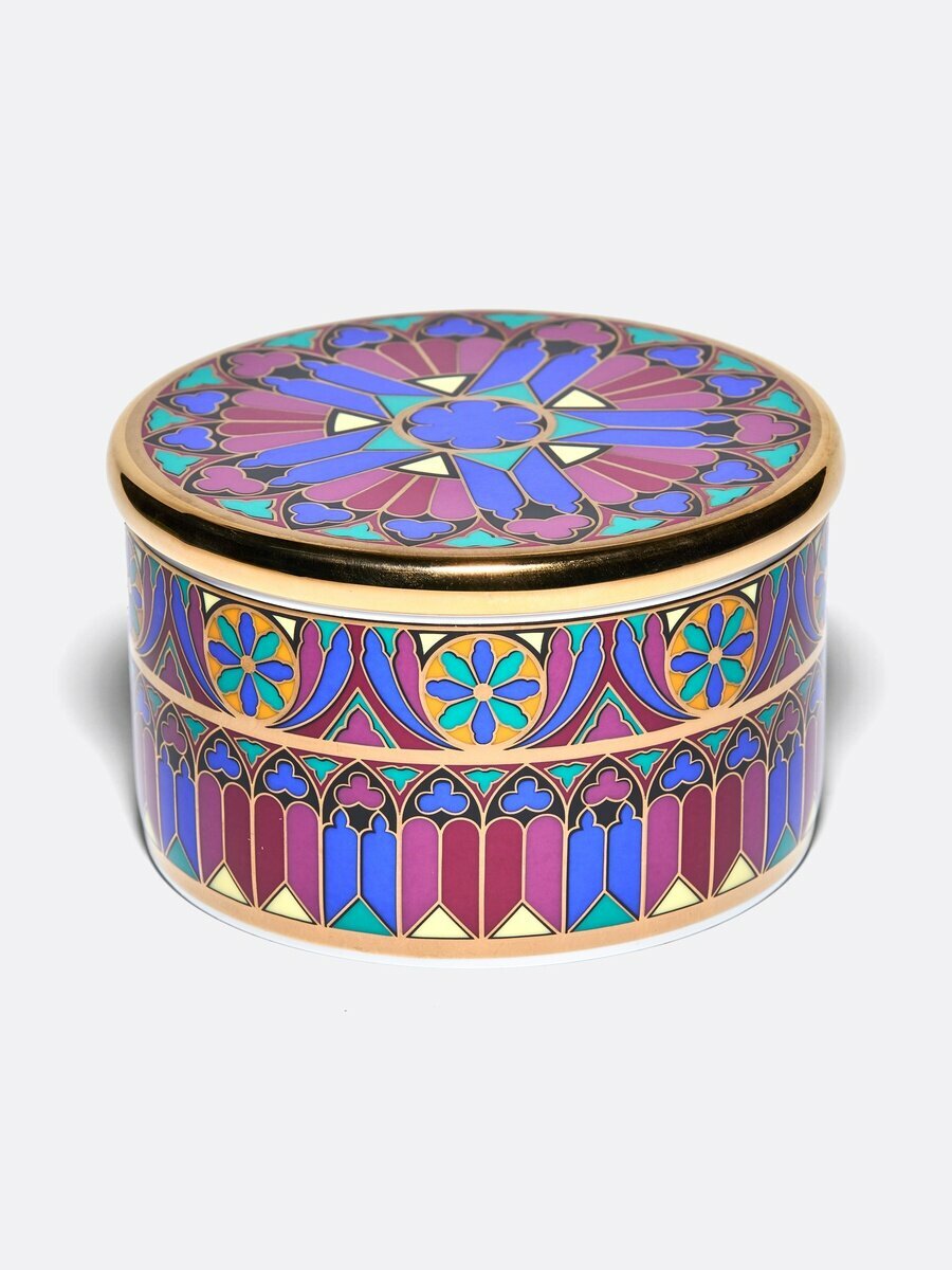 Шкатулка Идиллия, рис "Готический", диаметр 130 мм, Императорский фарфоровый завод