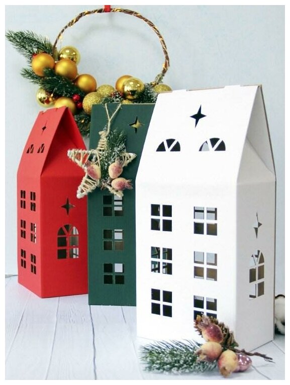 Коробка подарочная Дом № 2 комплект 3 шт красный, зеленый, белый Символик - фото №1