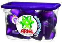 Капсулы Ariel Active Gel Color&Style 32 шт. пластиковый контейнер