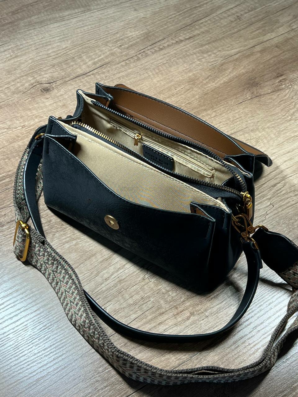 Сумка кросс-боди  BODIKROSS, фактура матовая, бархатистая, гладкая, черный — фото 1