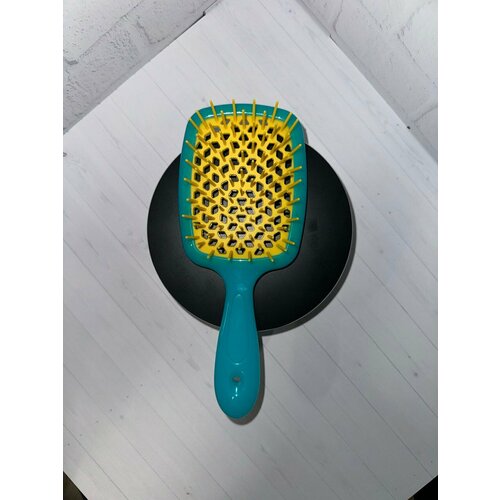 Расческа-сетка зеленая Greenleaf CARICH для всех типов волос 1180₽