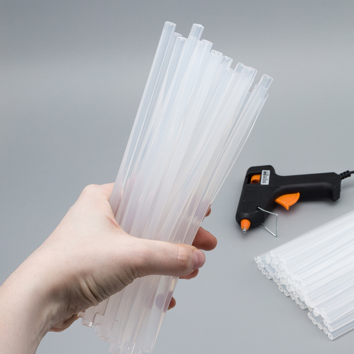 Стержни для клеевого пистолета диаметр 7 мм длина 20 см 100 шт Hobby&Pro