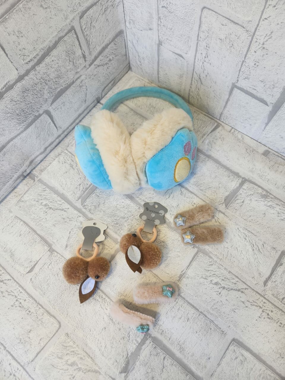 Наушники меховые "Лапка" для девочки+ 2резинки и 4 заколки прищепки, Бежевый с голубым