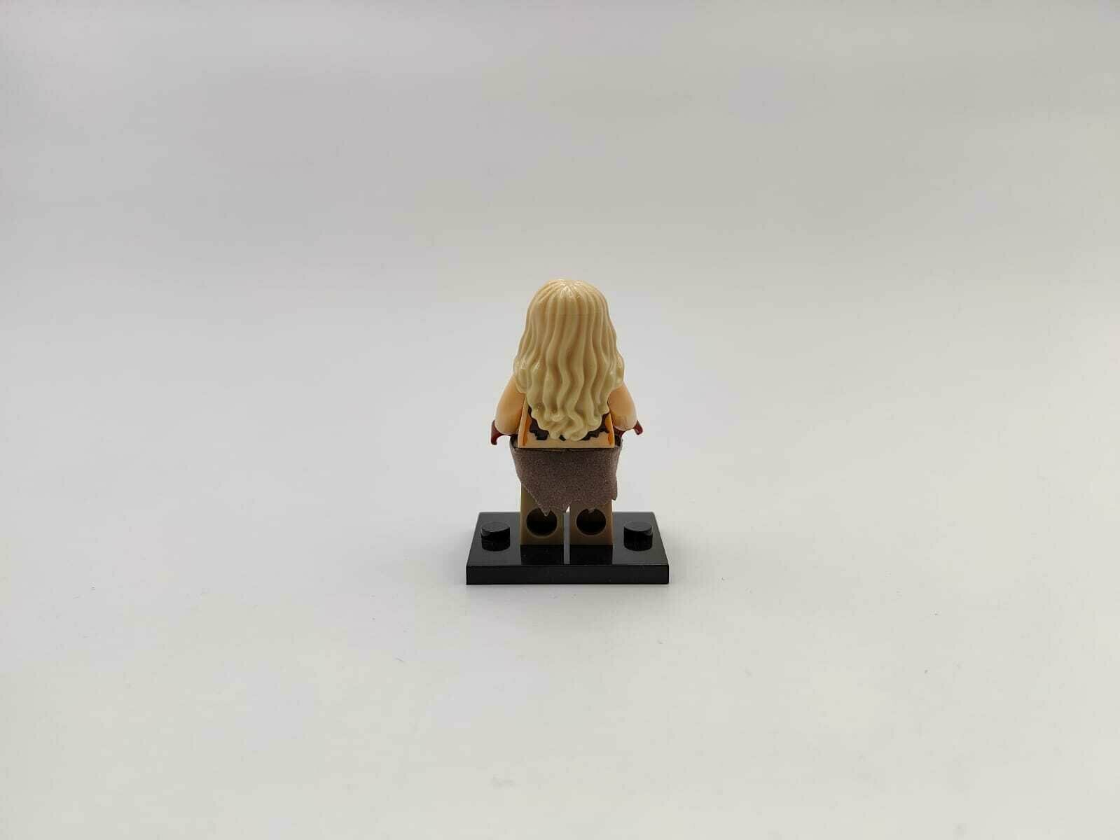 Минифигурка "Дейнерис Таргариен версия 2", фигурка из коллекции "Игра престолов", совместима с конструкторами Lego — фото 1