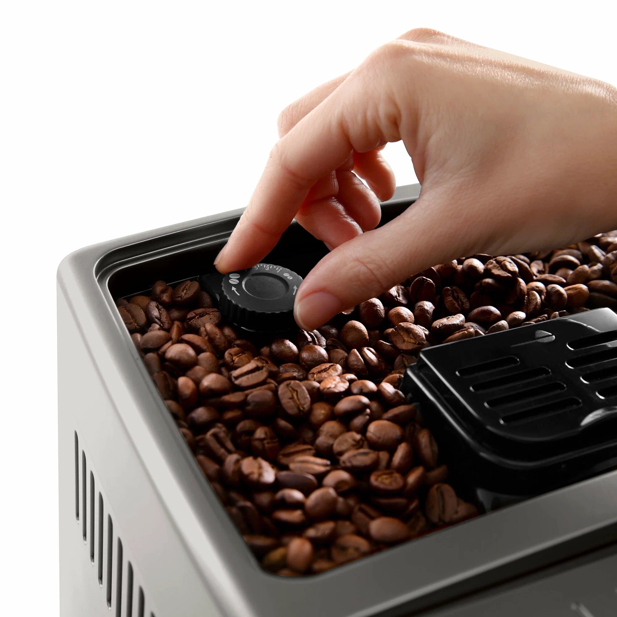 Автоматическая кофемашина DeLonghi ECAM290.81. TB Magnifica EVO Черный 1450 Вт — фото 1