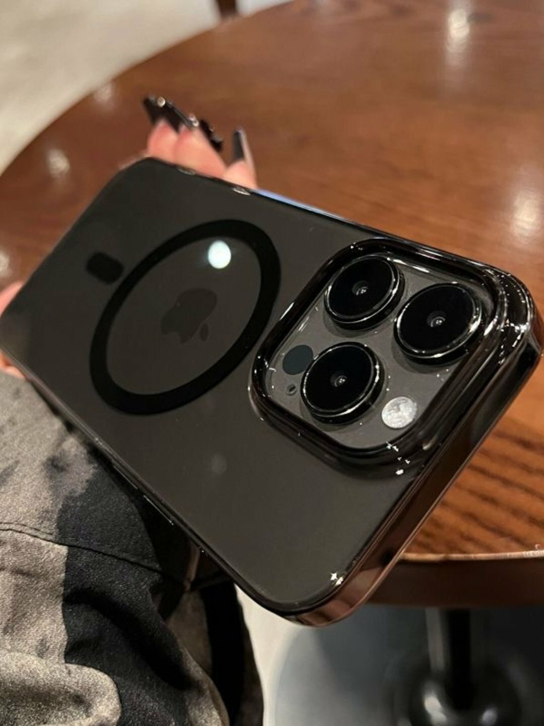 Силиконовый чехол Chexol для iPhone (16 Pro max ), Desert-силикон высокое качество, — фото 1