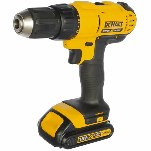 Аккумуляторная дрель-шуруповерт DeWALT 18V 15Ah x2 Case DCD771S2 31296₽