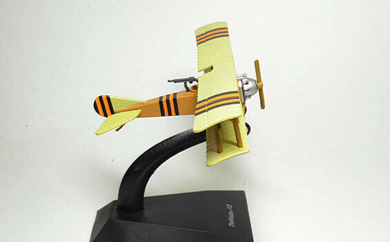 Масштабная модель 1/111 самолет Лебедь-12 — фото 1