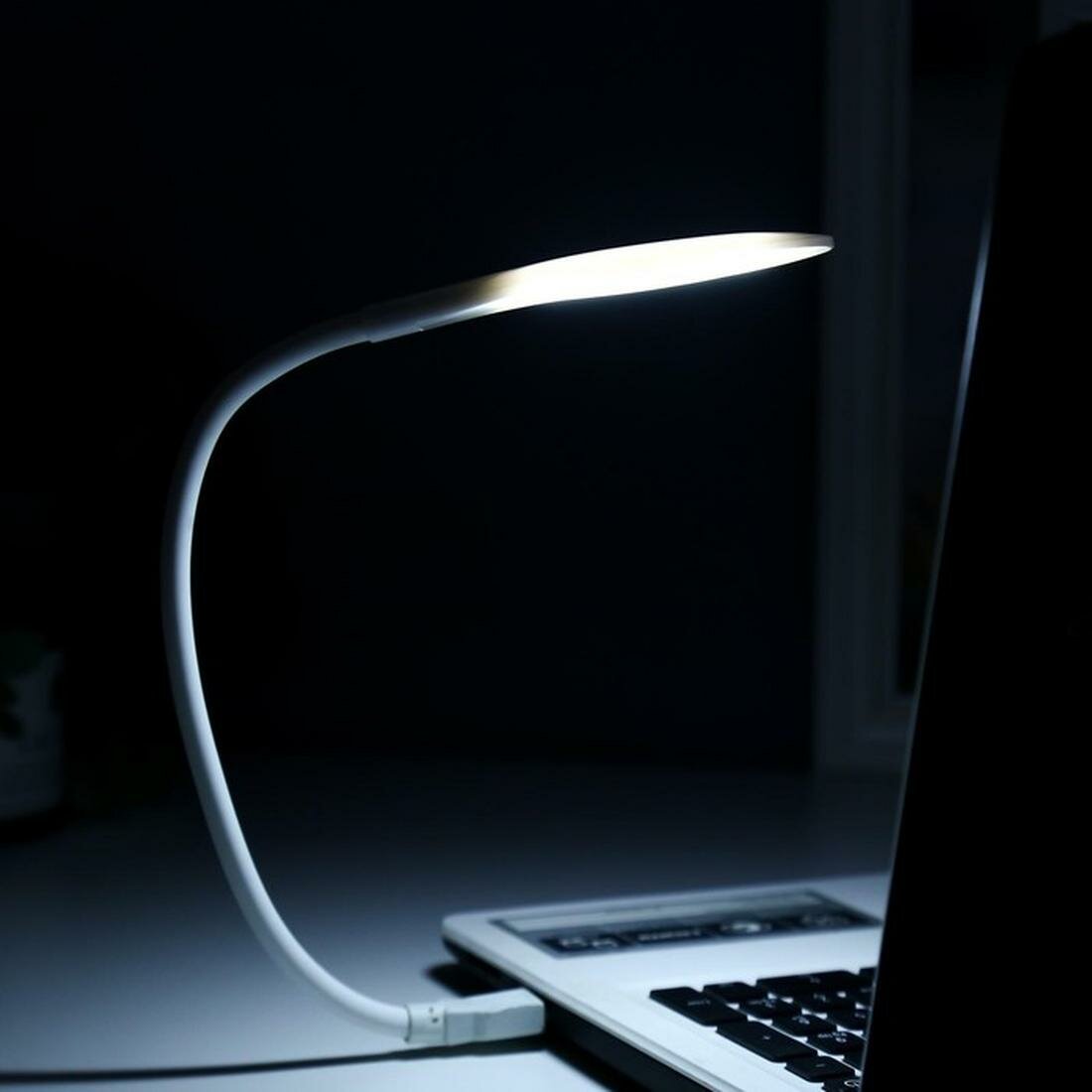 Светильник RISALUX  16235 1WT  14 х LED  мощность 1 5 Вт  белый  3 42 см