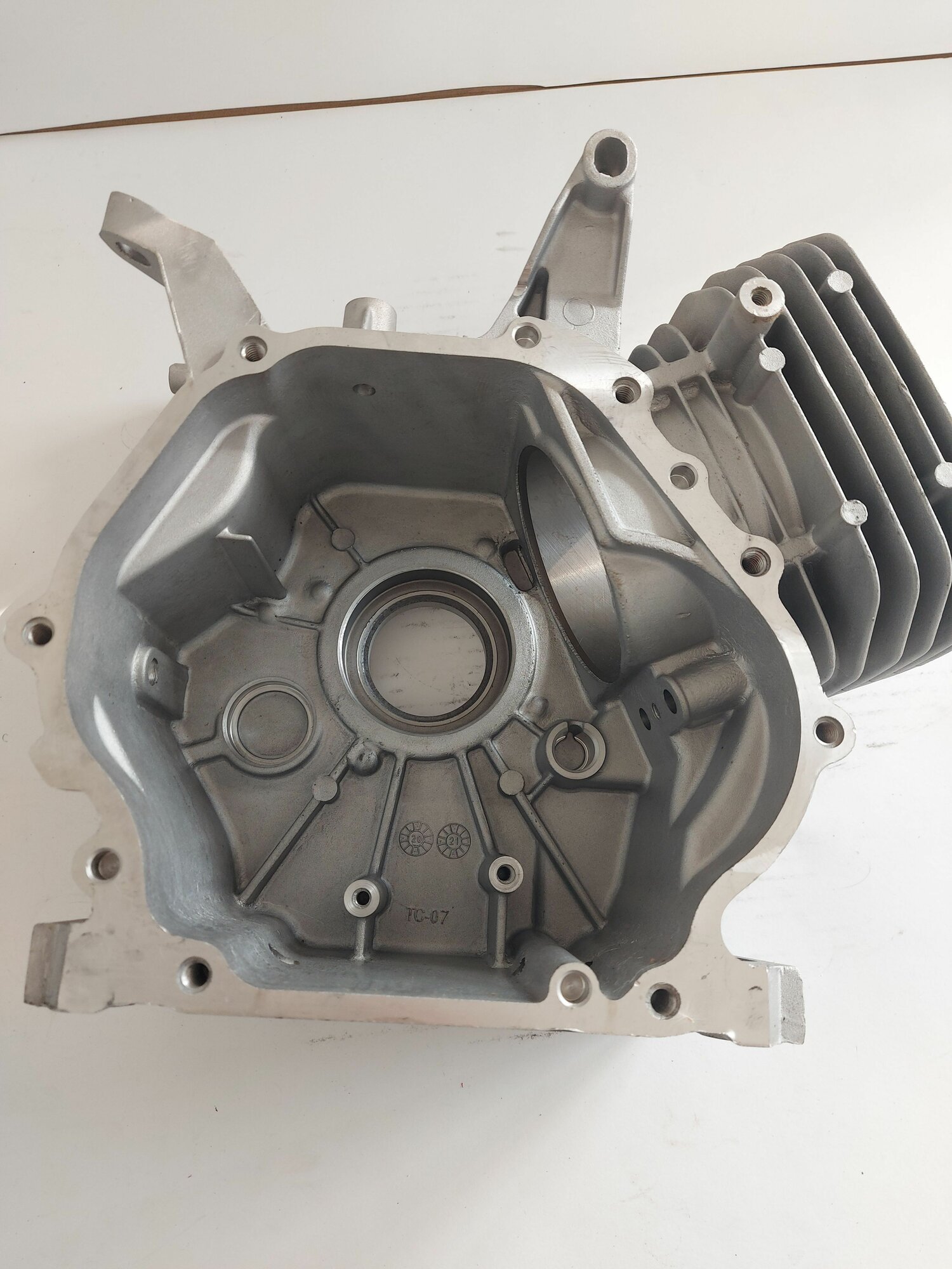 Картер (блок) для двигателей 188F — фото 1