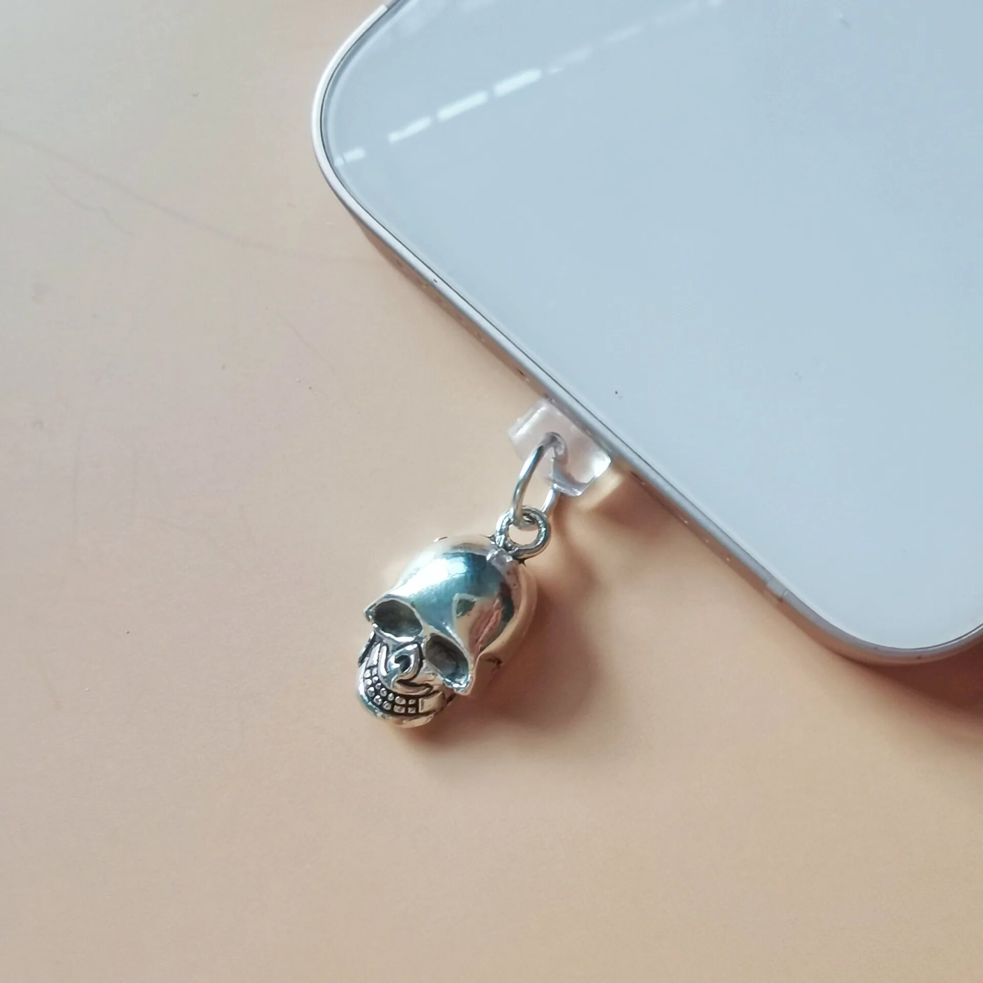 Пылезащитная заглушка для мобильного телефона, подвесные аксессуары для телефонов SJ132For Type-C