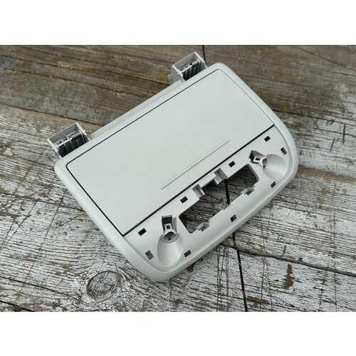 Потолочный очечник бардачок SKODA RAPID / POLO LB