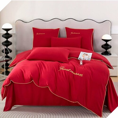 Постельное белье 1,5 спальный комплект