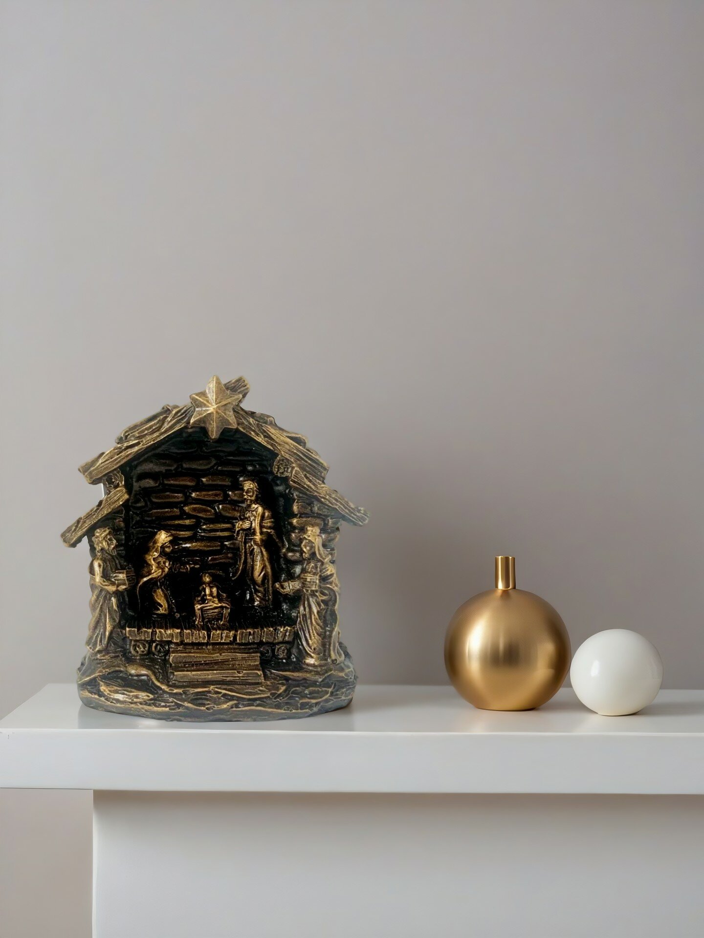 Статуэтка "Рождество", высота 8 см, литьевой мрамор, цвет патина бронза