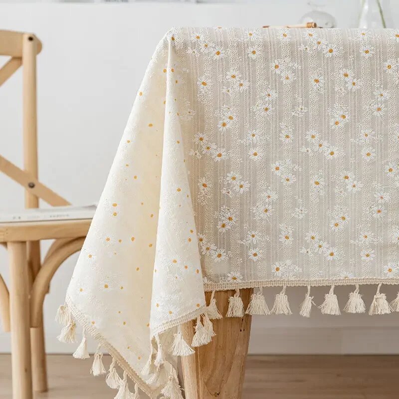 Хлопковая скатерть с кисточками Daisy Tassels 140x350cm