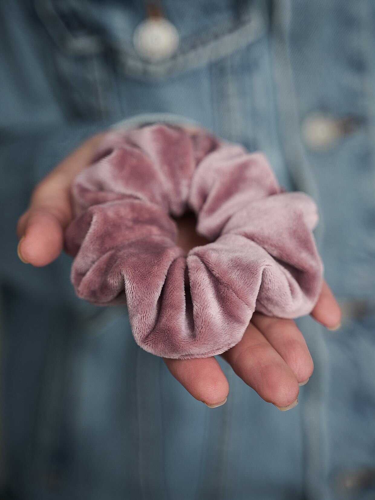 Резинка для волос бархатная/велюр розовая 1шт — фото 1