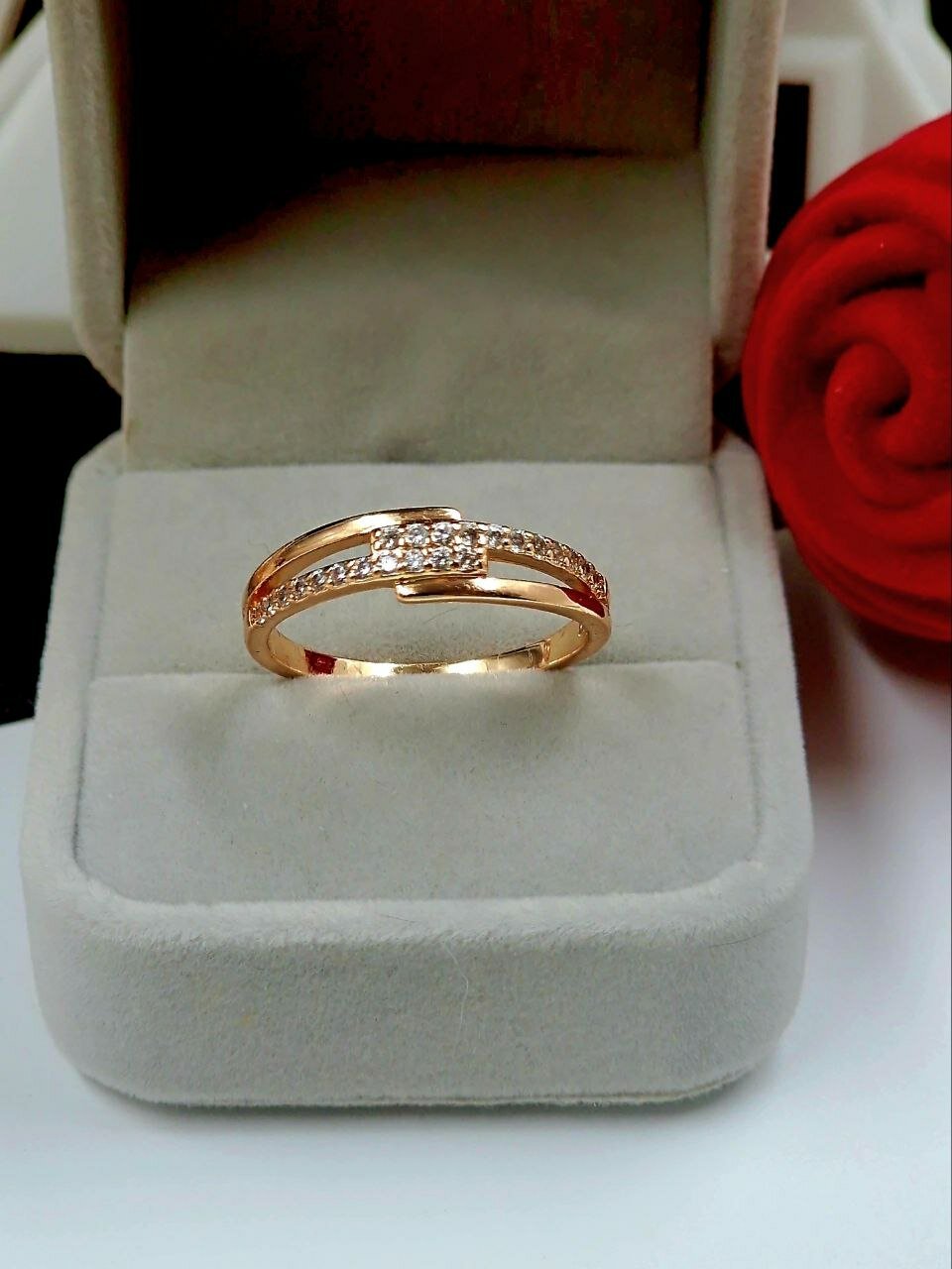 Кольцо, фианит, размер 19, золотой — фото 1