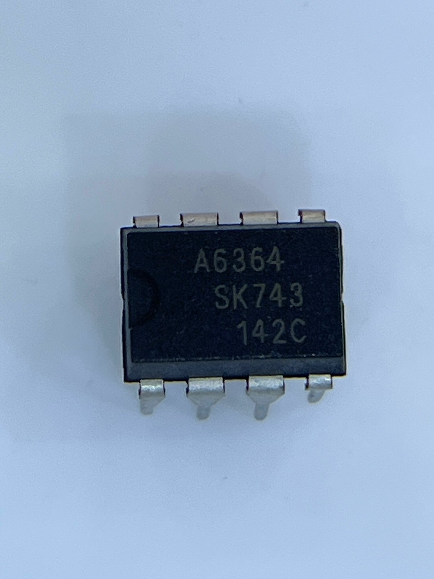 STRA6364, Микросхема, ШИМ-контроллер со встроенным ключом, DIP-8