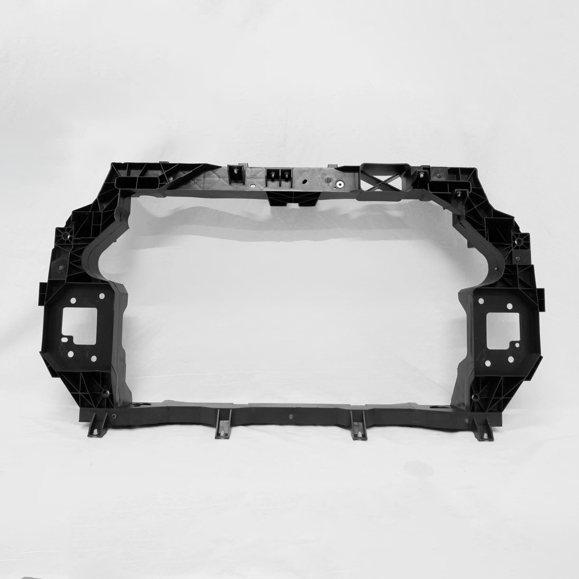 Рамка радиатора 8400217XKQ00A Haval F7