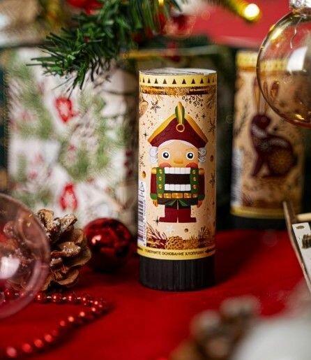 Хлопушка пружинная 11 см с пожеланием Снежное кружево щелкунчик Дальность выстрела: 2-3 метра 11 см.