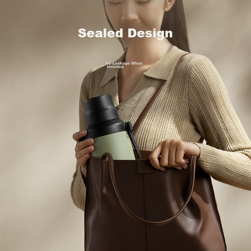 Термос Xiaomi в детской коляске