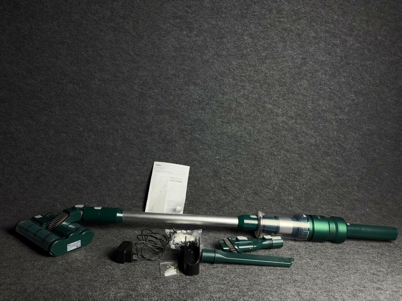 Пылесос ручной (handstick) Haier HVC150SH