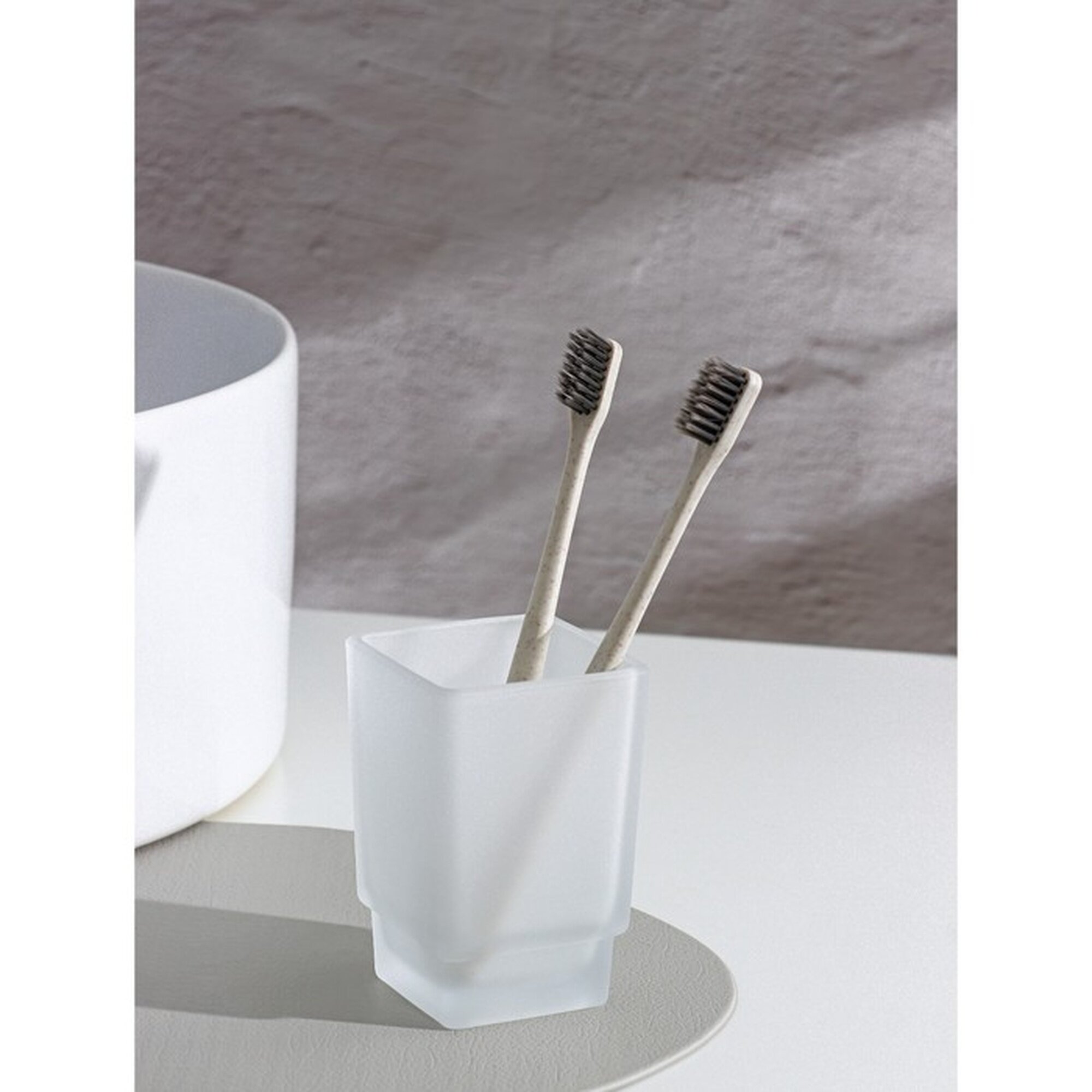 Стакан SKYPHOS «Квадро» для зубных щёток стекло матовый прозрачный