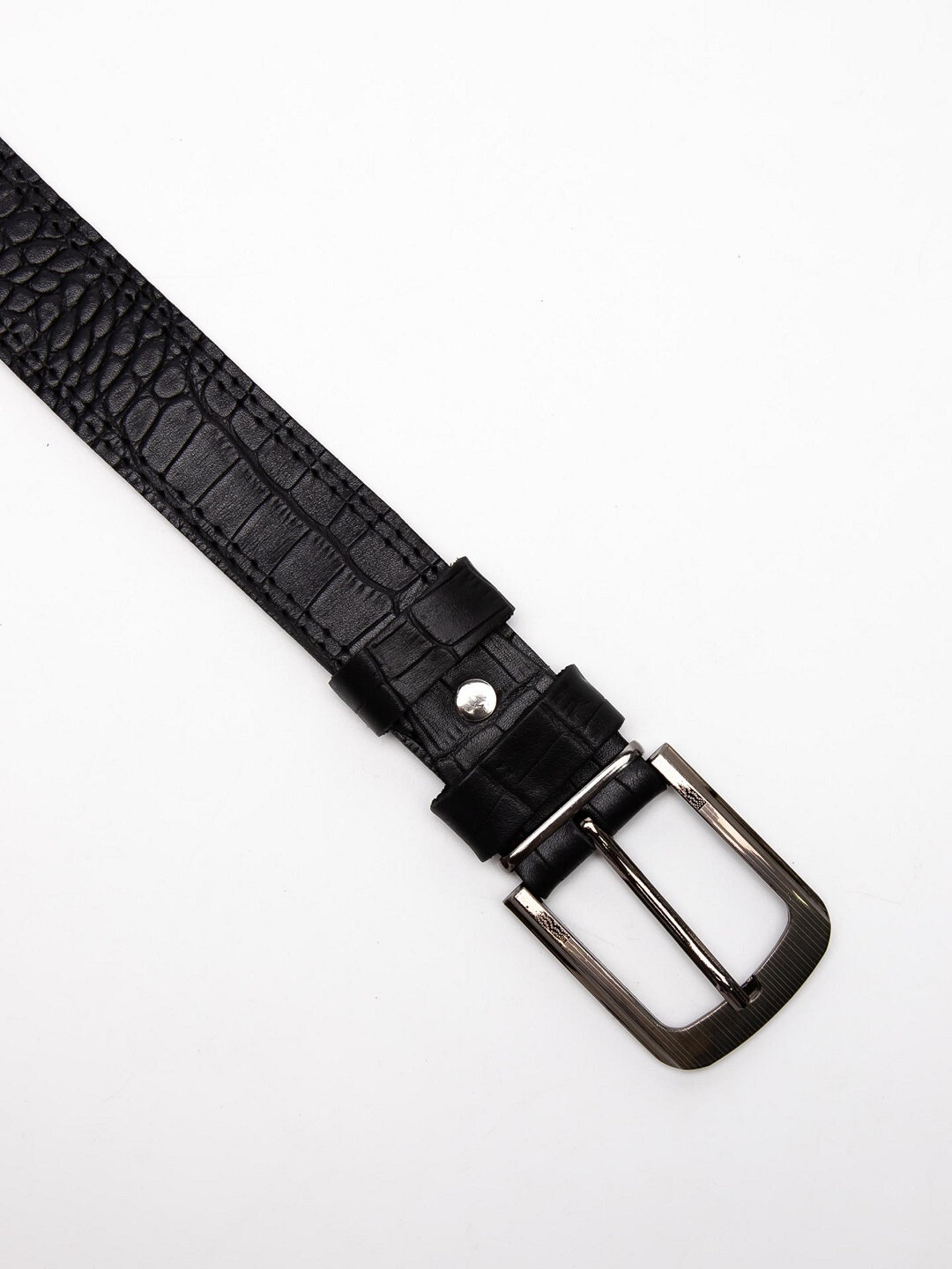Ремень GENUINE LEATHER для мужчин, размер 120, черный с тиснением — фото 1