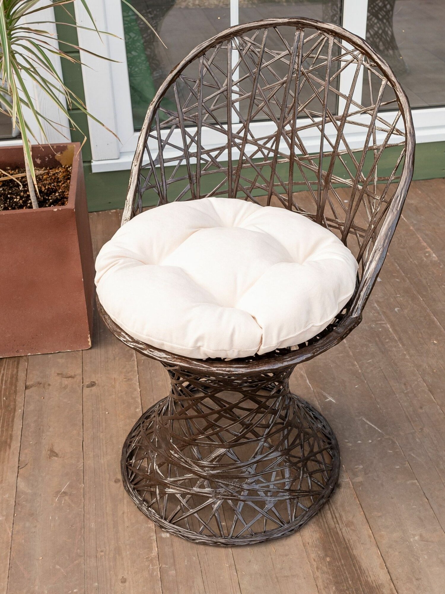 Всепогодное кресло садовое плетёное из ротанга для дома и дачи