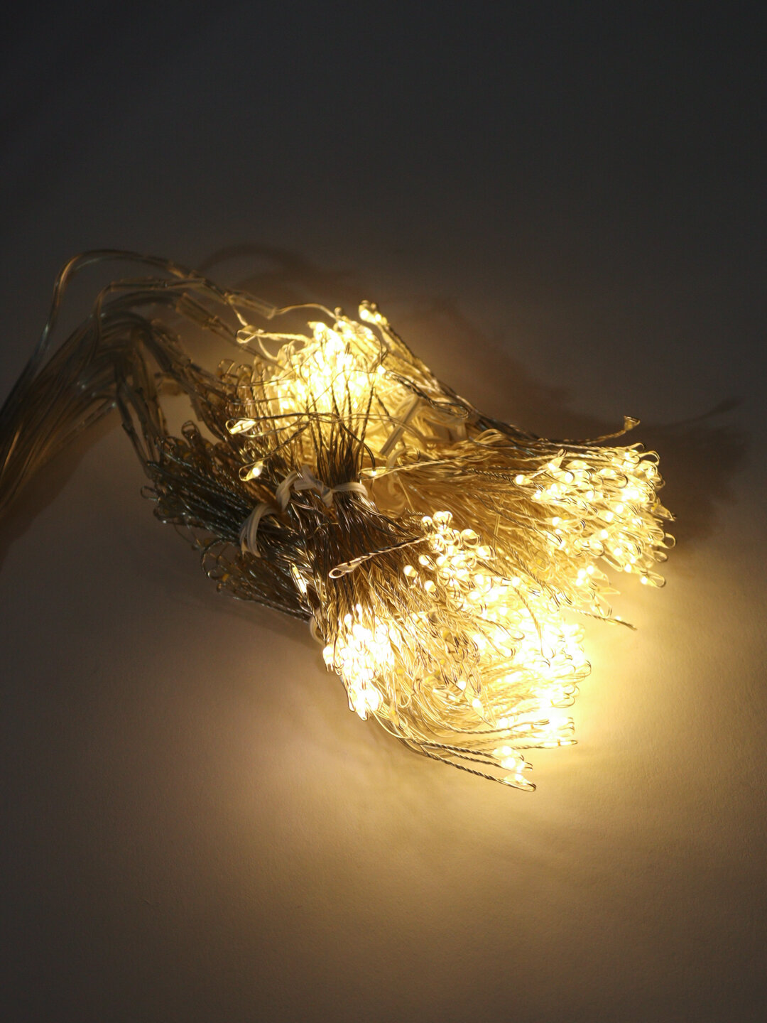 Гирлянда LED, для комнаты и окна, гибкая, пластик, мягкая подсветка — фото 1