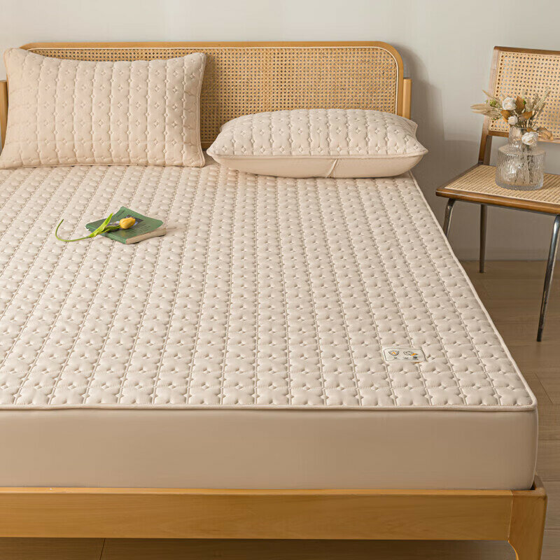MUJI Class A Waterproof Quilted Fitted Sheet 1.5x2 Meter Bed Cover Mattress Protector Khaki