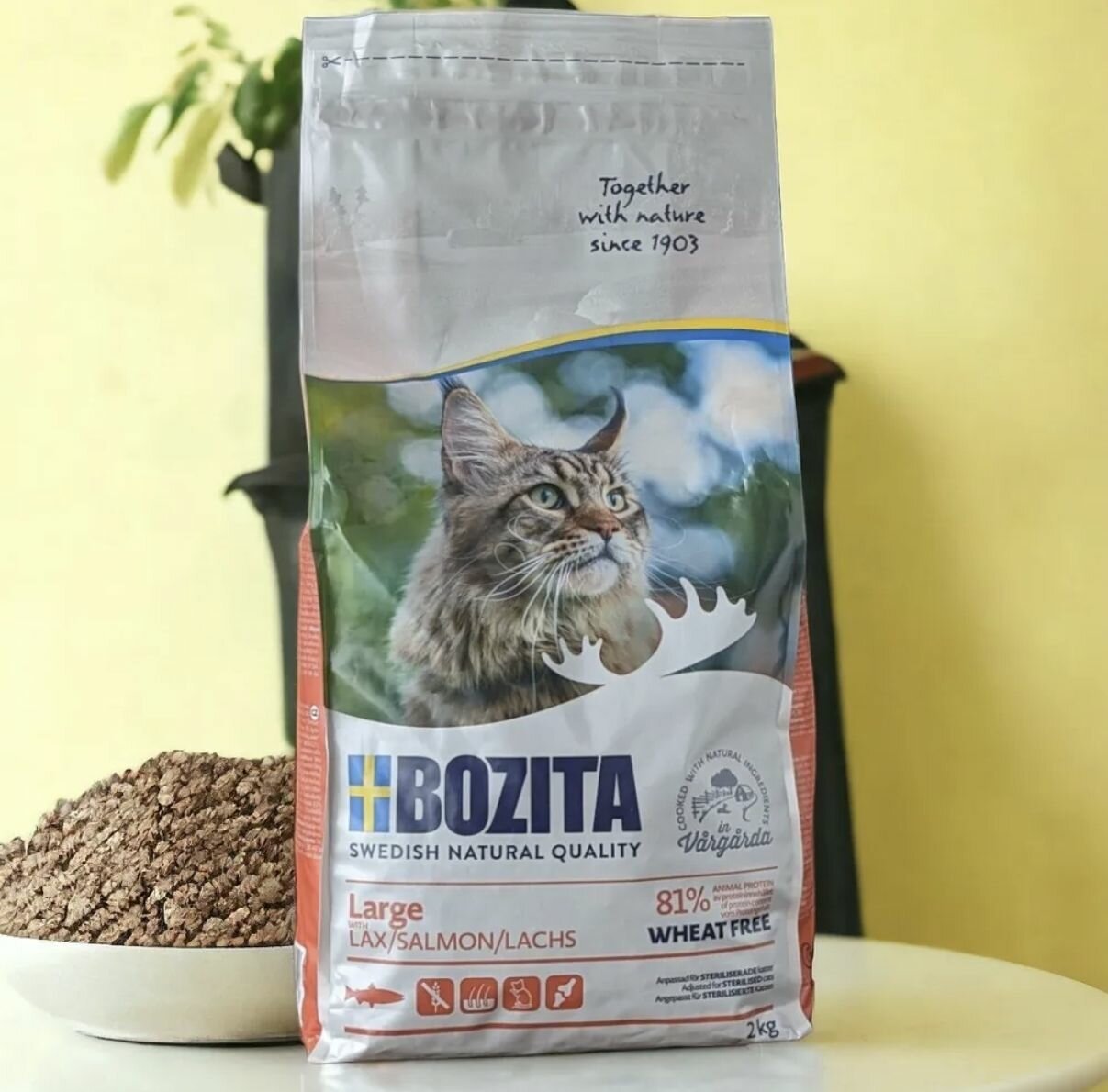 Сухой корм для кошек BOZITA LARGE WHEAT FREE Лосось 2 кг