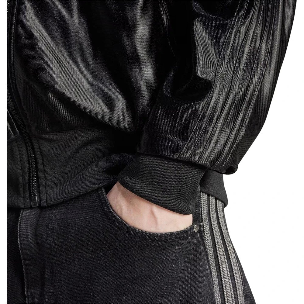 Ветровка adidas, размер M — фото 1