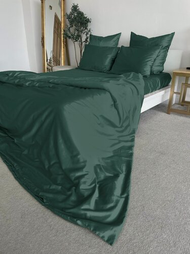 Изображение товара Постельное белье евро с простыней на резинке 160х200, мако сатин египетский хлопок, изумруд