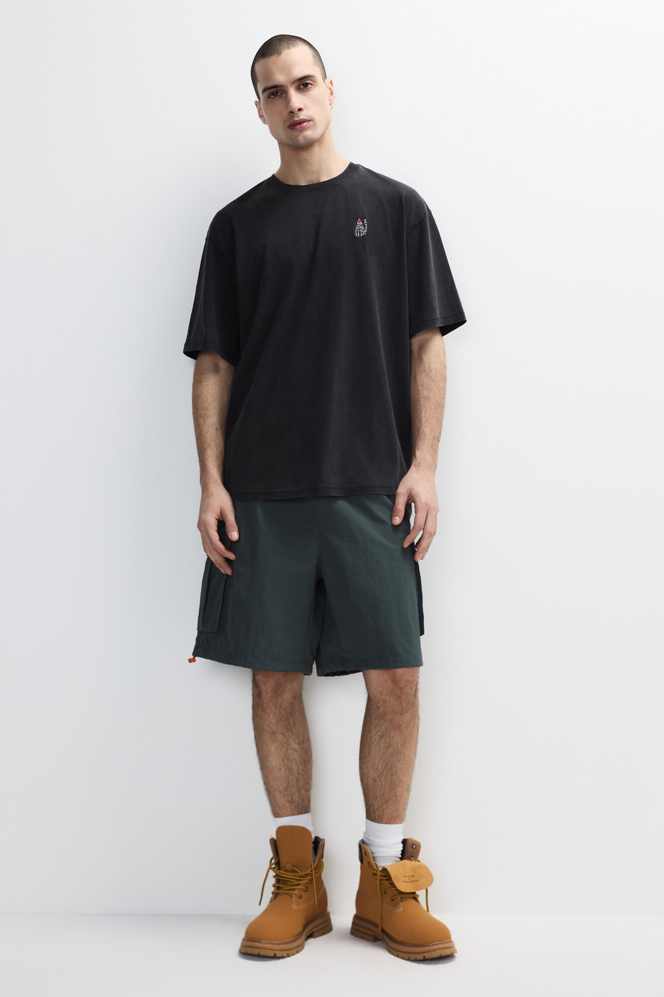 Шорты Befree, размер M, хаки/оливковый — фото 1