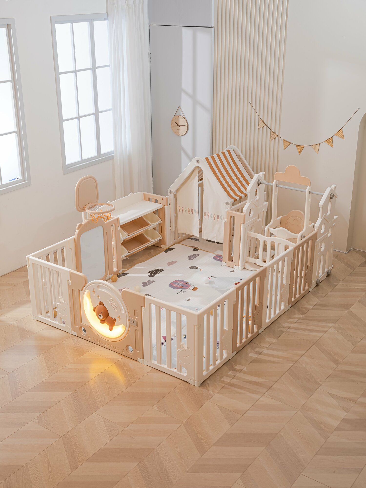 Манеж UNIX Kids DeLuxe House&Storage 150x180 см (домик, баскетбольная стойка, доска для рисования, качели и стеллаж)