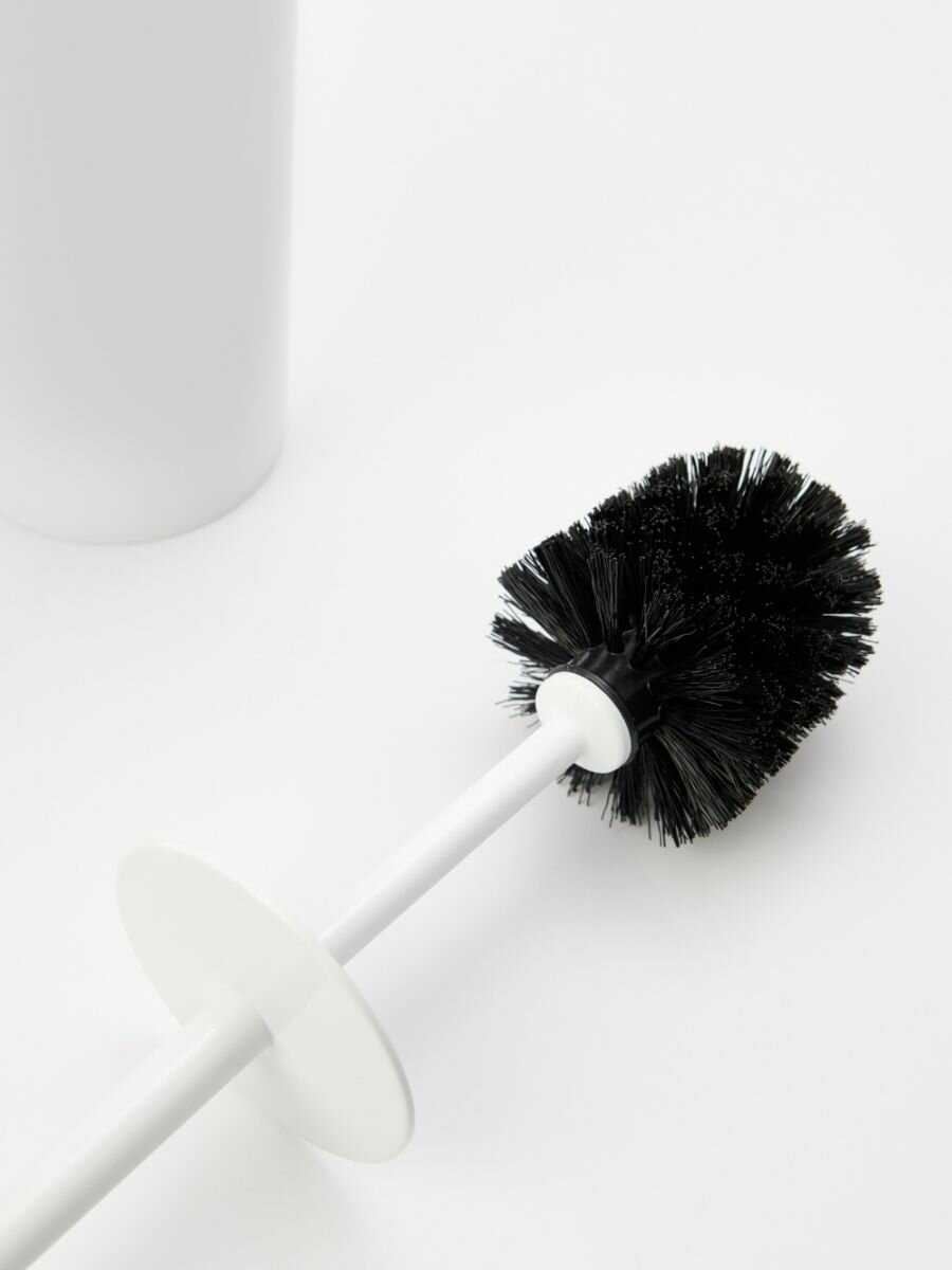 Ёршик для унитаза / Ерш напольный /Ершик для ванной комнаты с нейлоновой щеткой Primanova — фото 1