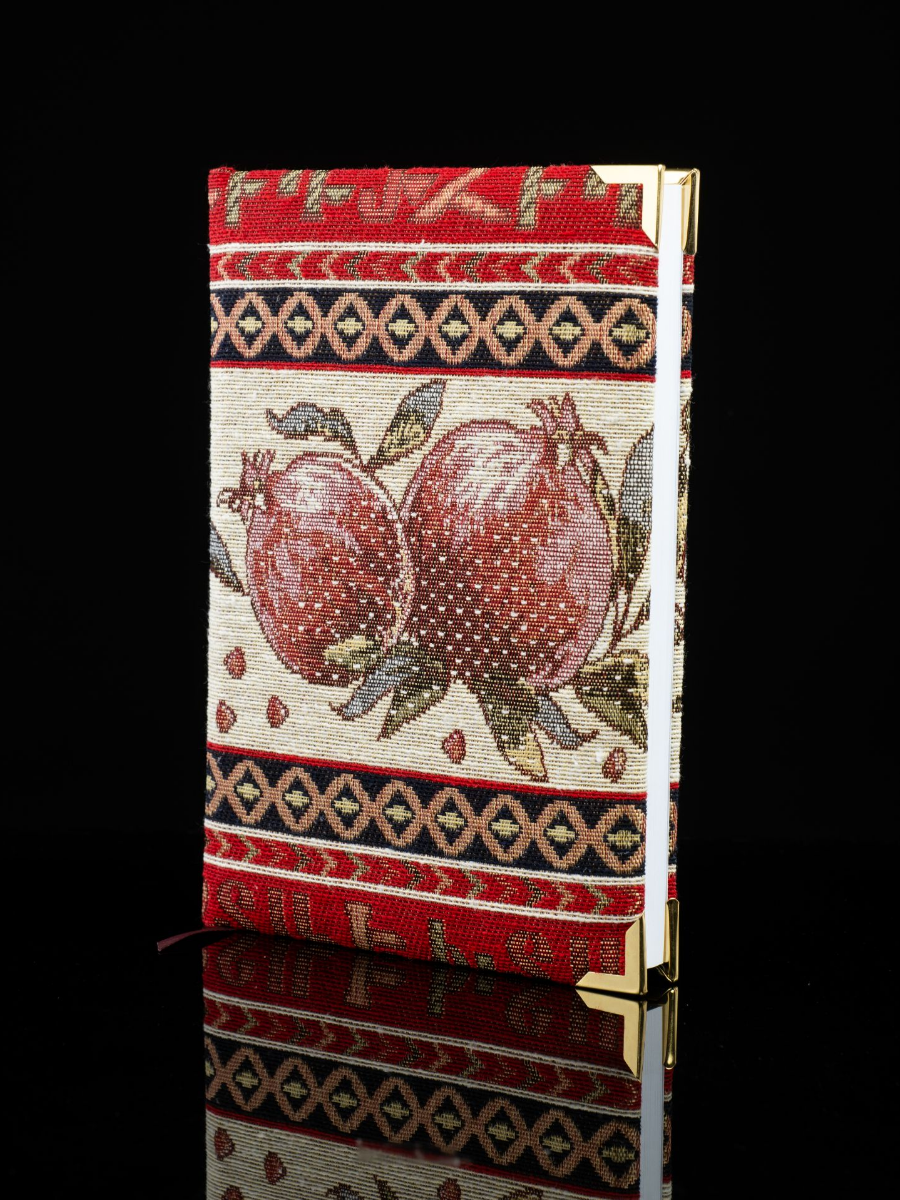 Ежедневник недатированный, "Вернисаж истории", обложка этно ткань, формат А5