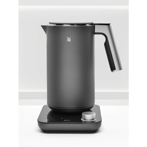 WMF, Master 1,3 литра с двойными стенками и LED-дисплеем, с регулировкой температуры, 2400 Вт, нержавеющая сталь, пластик.