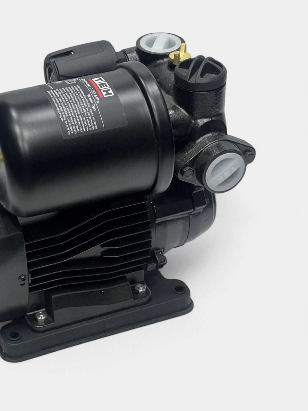 Насос вакуумный TEH PW370, поверхностный, 370Вт, глубина всасывания до 6м — фото 1