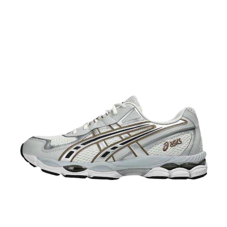 Кроссовки ASICS