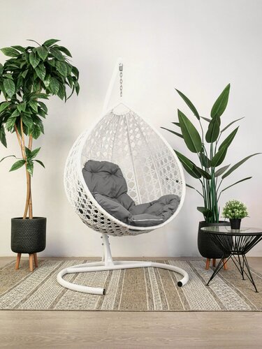 Изображение товара Подвесное кресло капля люкс, с ротангом белое, серая подушка