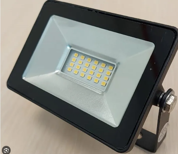 Прожектор светодиодный MYLED BASIC II NEW Черный 10Вт 4000-4500К 230В IP65