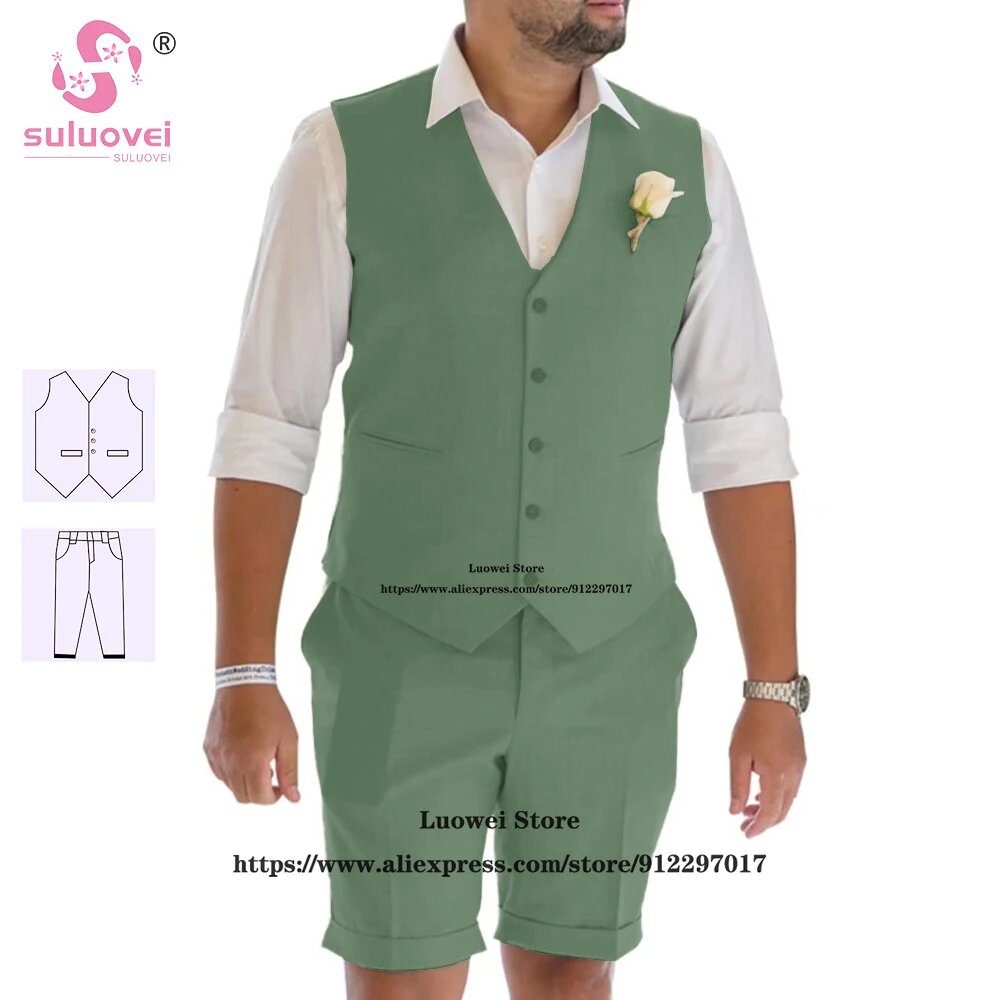 Костюм классический  размер L зеленый