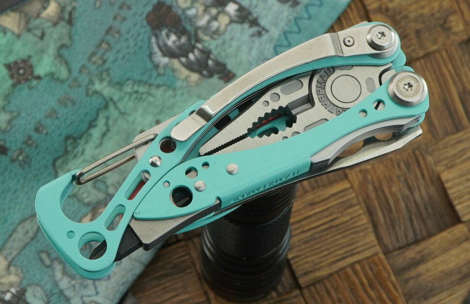 Мультиинструмент Leatherman Skeletool CX Paradise — фото 1