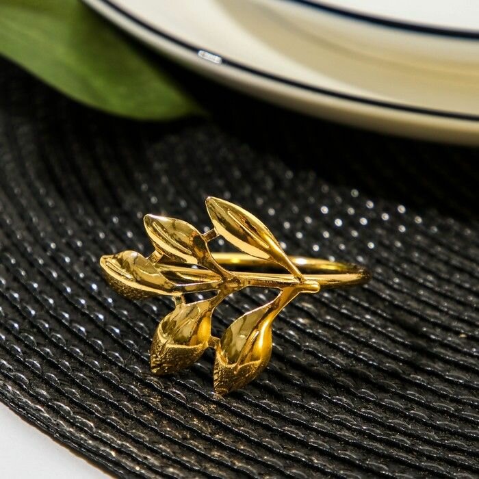 Кольцо для салфеток КНР "Nature Лепестки", 4,5х3,2 см, золотой