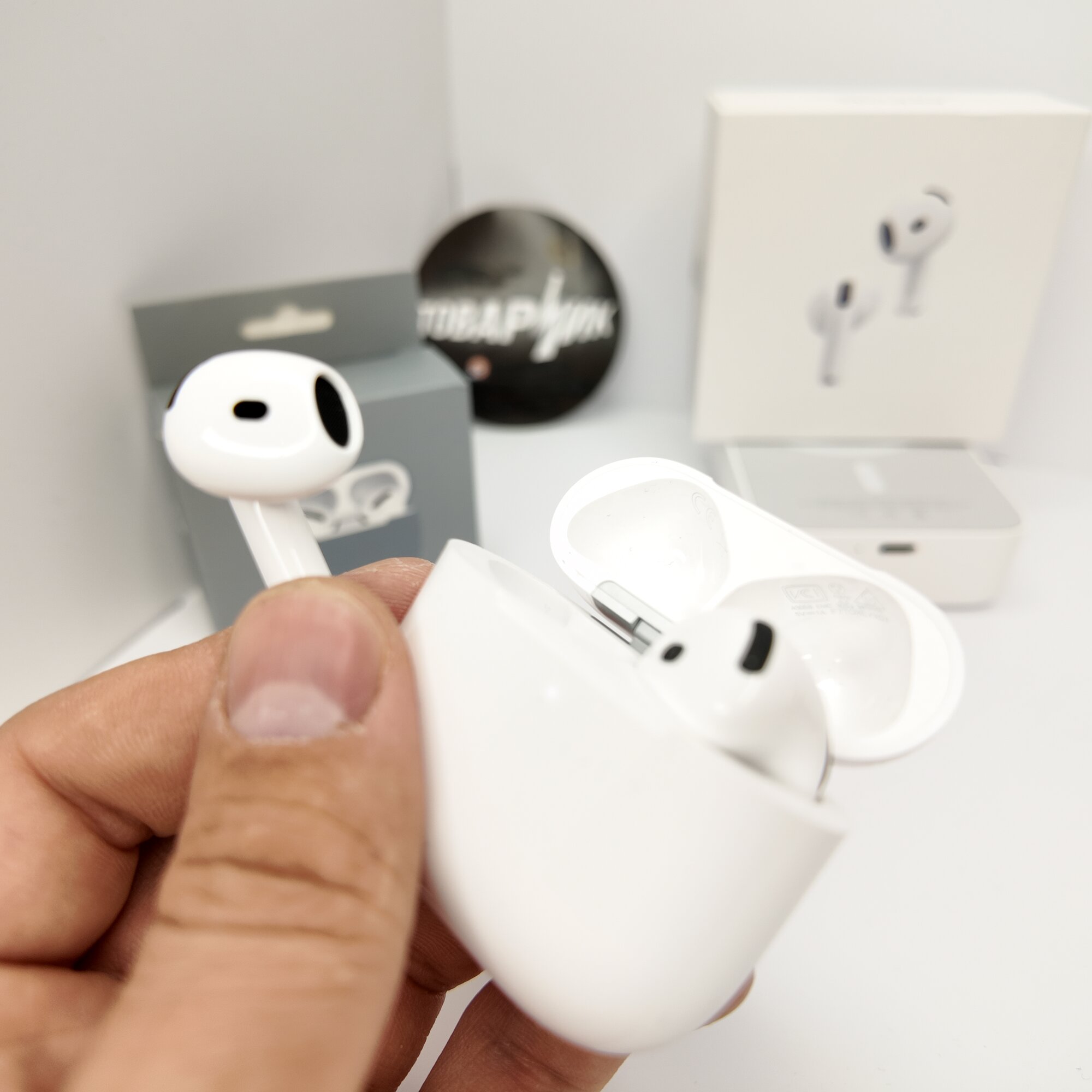 Беспроводные наушники A.Pods 4, активное шумоподавление, для Android / iPhone — фото 1