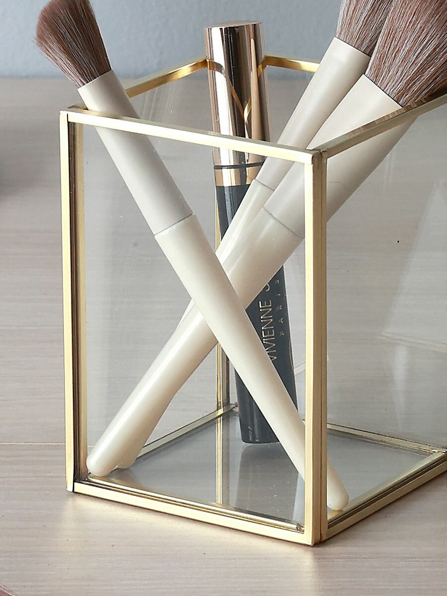 Подставка кистей для макияжа — фото 1