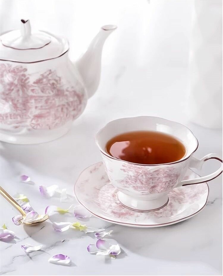 "Сицилия Роза" Чашка фарфоровая 180мл, с блюдцем, отводка, волнистый край — фото 1